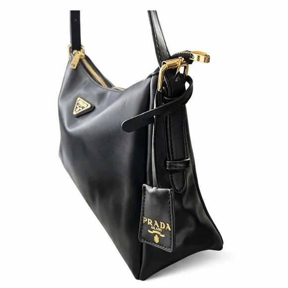 Black Leather Shoulder Bag - Picture 12 of 14